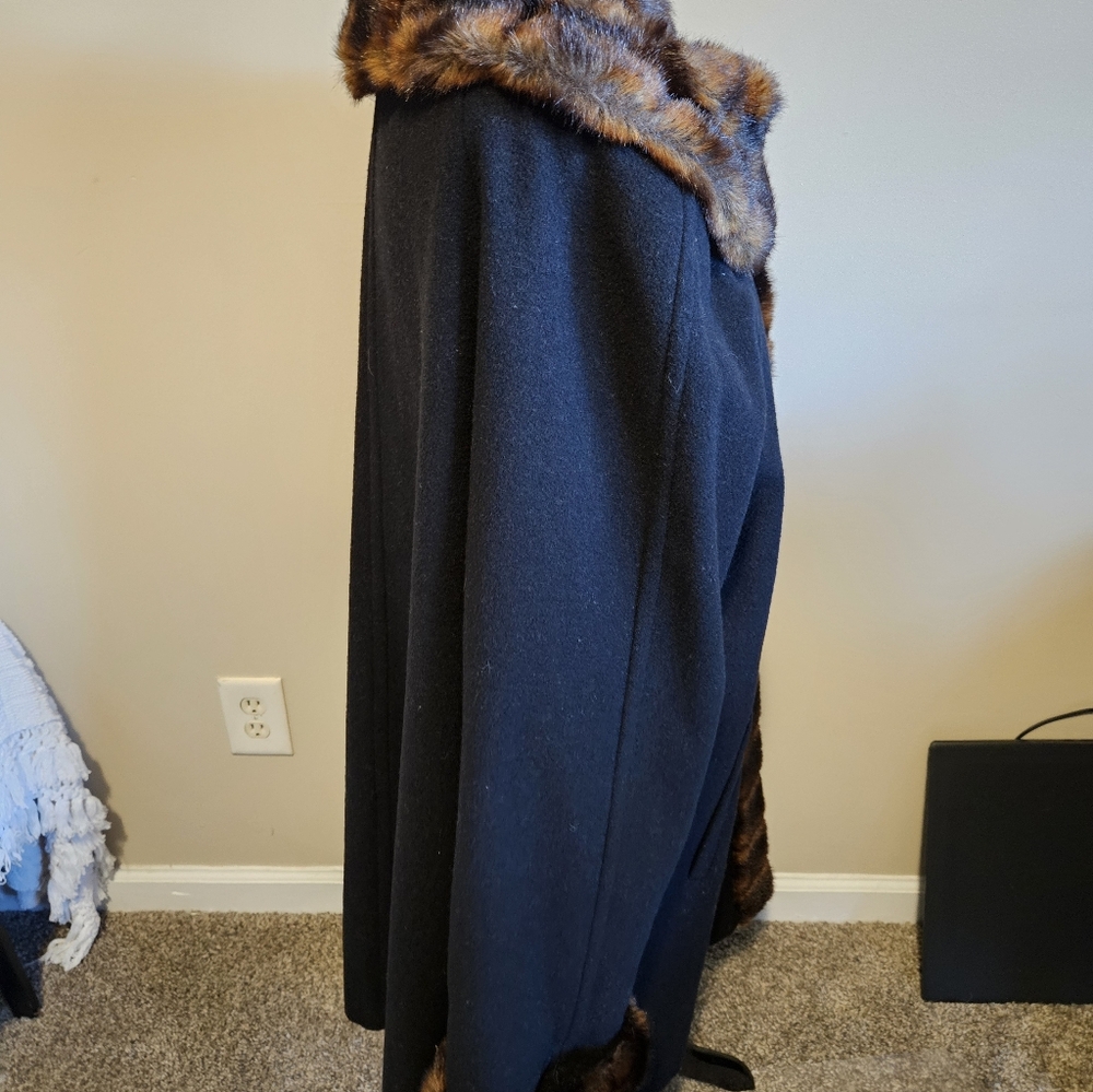 Vintage Bexleys Womens Wool Coat Faux Fur Trim. - Picture 12 of 16